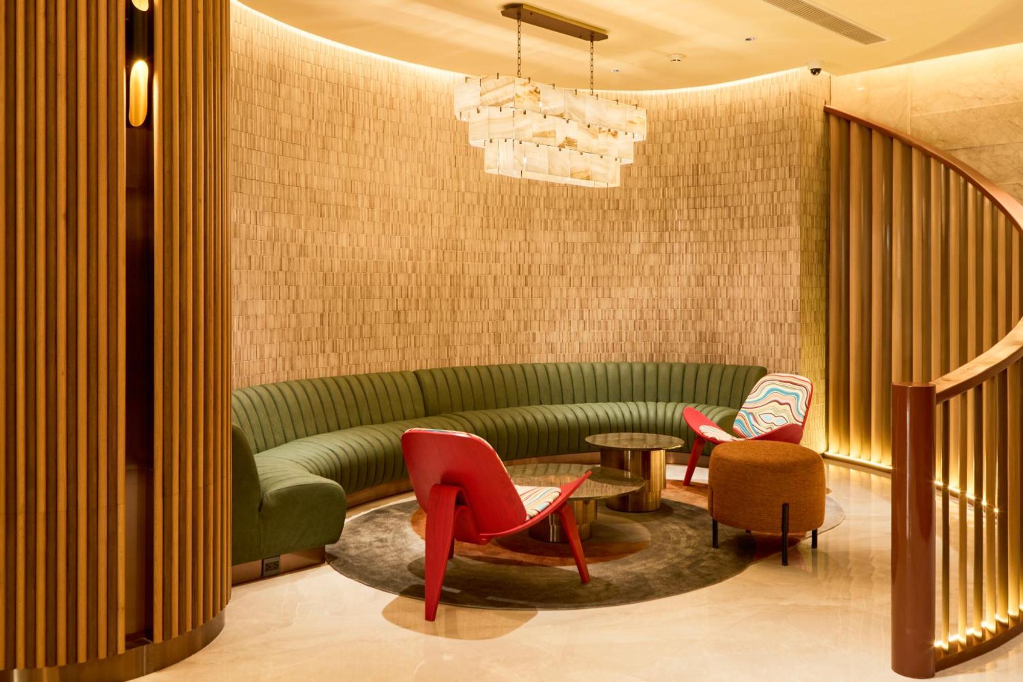 Kin Hotel Thi Sach Хошимін Екстер'єр фото