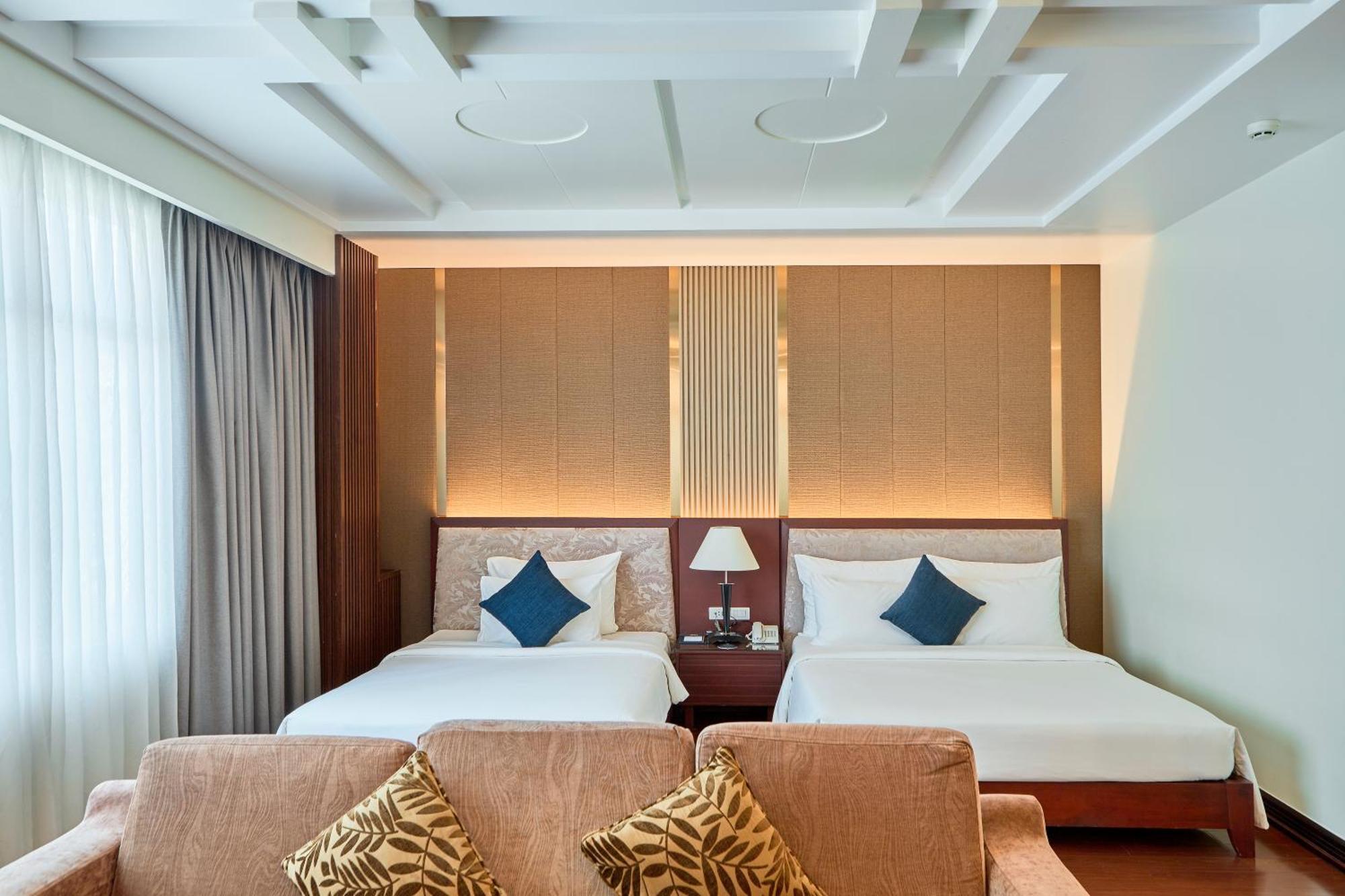 Kin Hotel Thi Sach Хошимін Екстер'єр фото