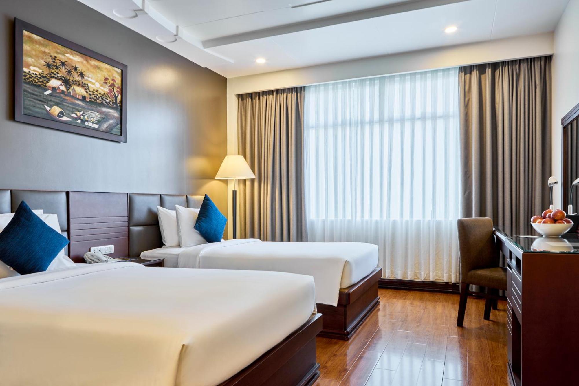 Kin Hotel Thi Sach Хошимін Екстер'єр фото