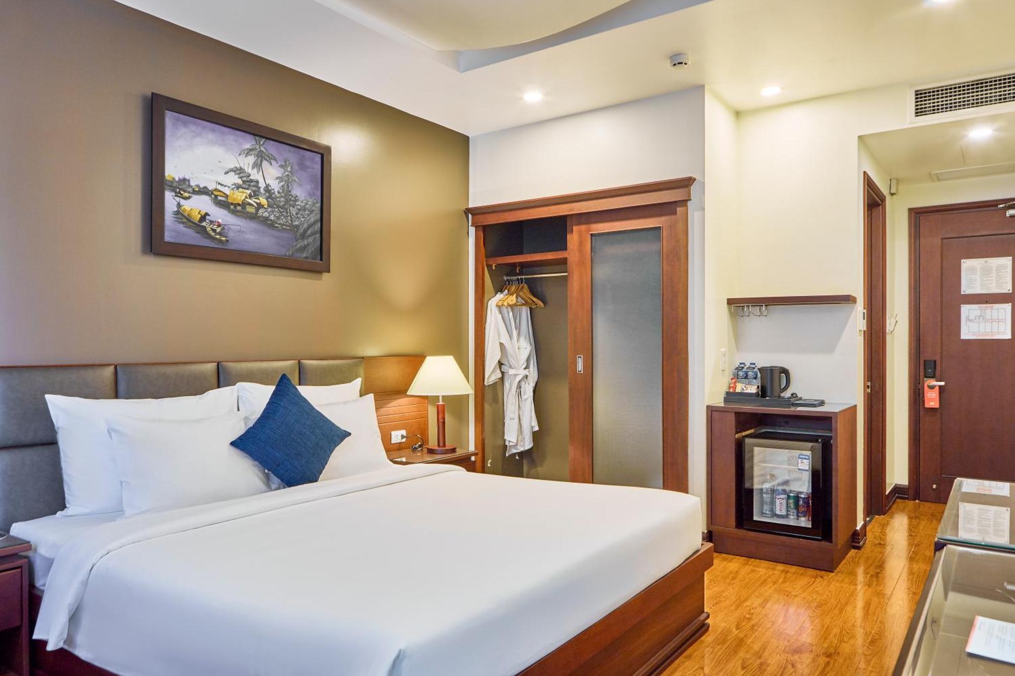 Kin Hotel Thi Sach Хошимін Екстер'єр фото